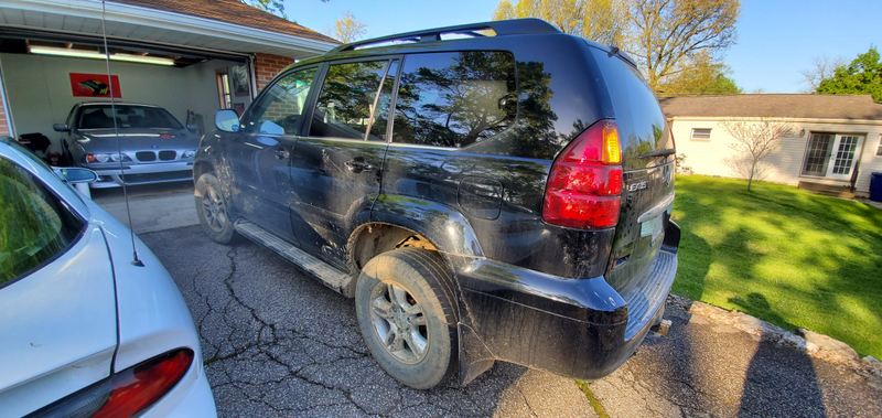 Illustration for article titled Post your driveway